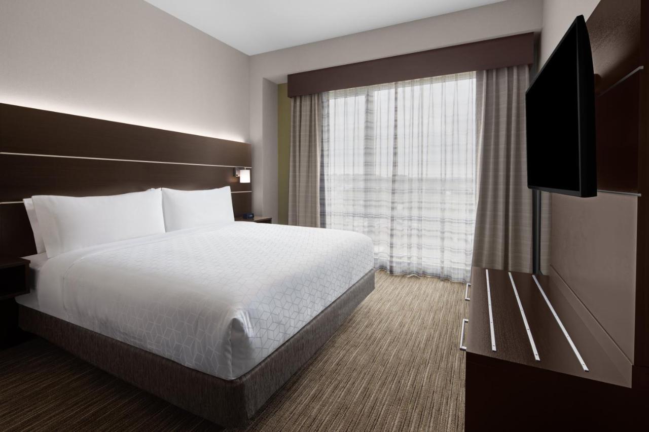 Holiday Inn Express & Suites Woodside Laguardia Airport Нью-Йорк Экстерьер фото