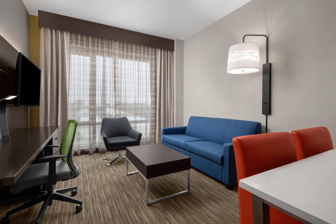 Holiday Inn Express & Suites Woodside Laguardia Airport Нью-Йорк Экстерьер фото